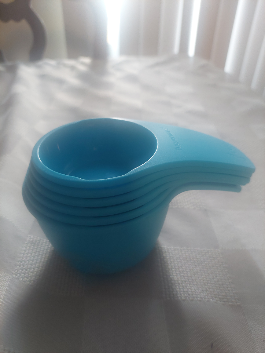 Tupperware Measuring Cups