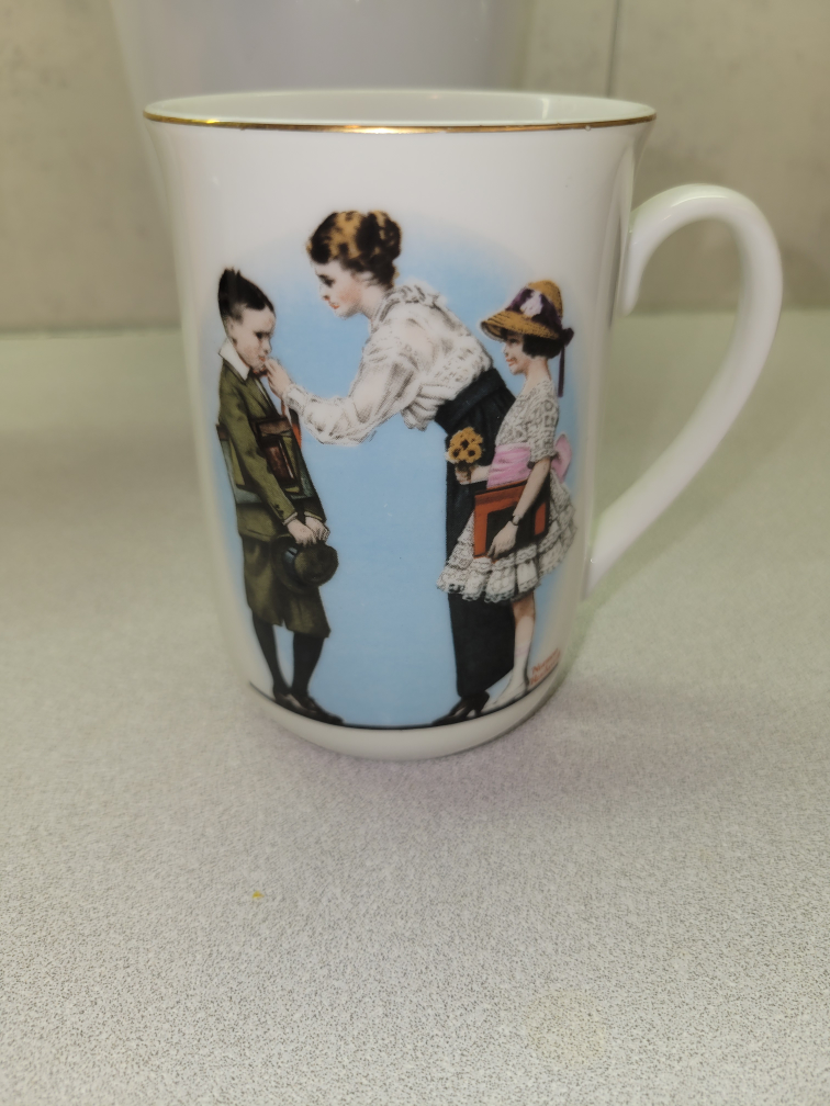 Two Vintage Norman Rockwell Mugs image indicator(2)