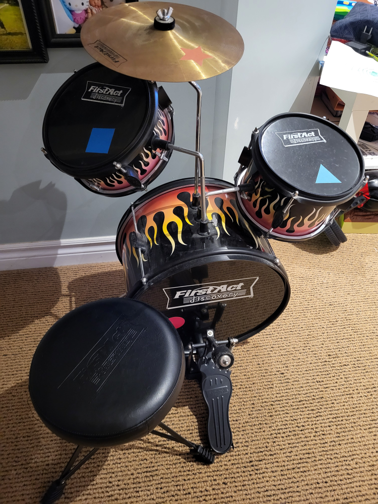 kid's drum set thumbnail