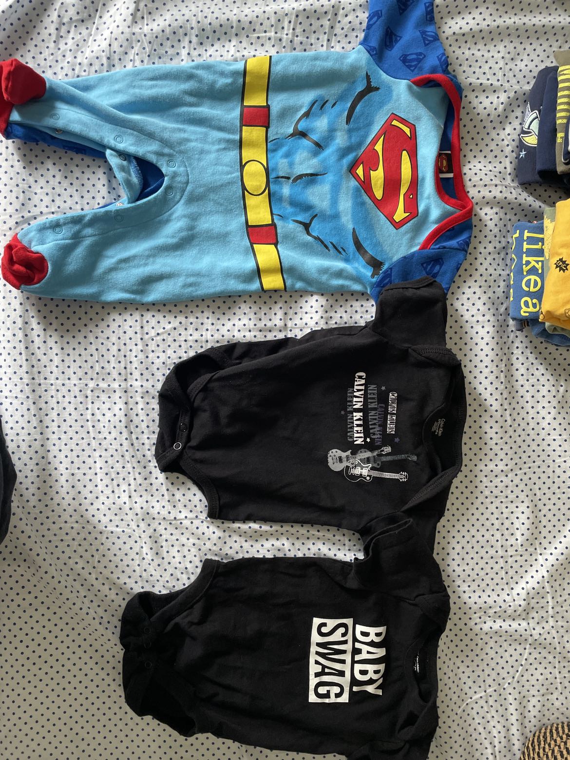 Baby clothes 6-9 months