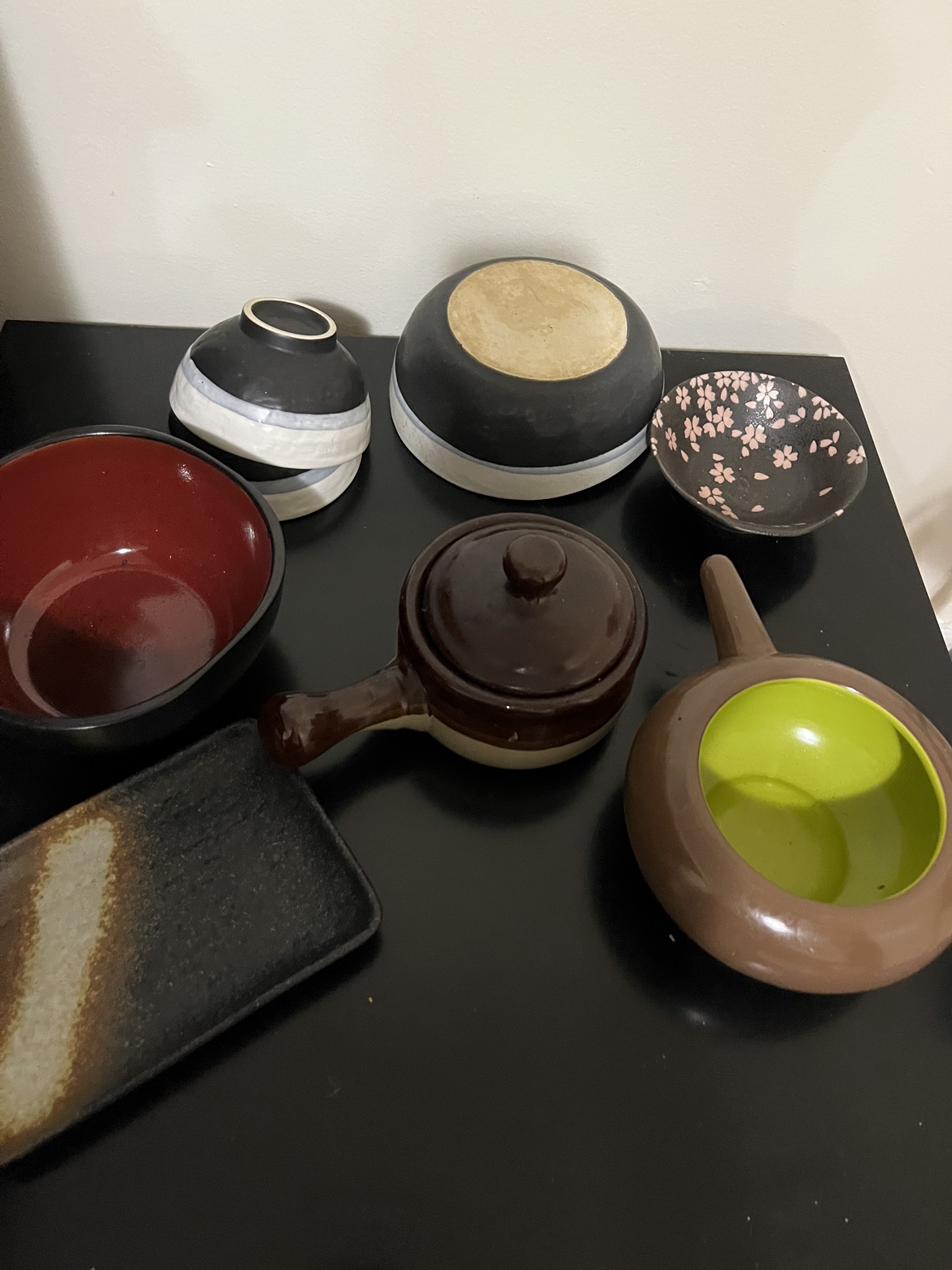 Random Ceramic pottery pieces thumbnail
