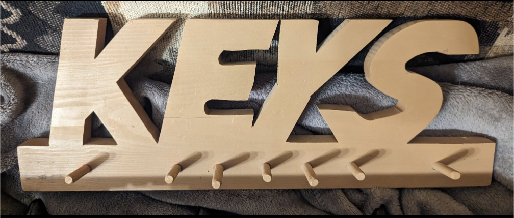 🥕Handmade wooden "Keys" hanger EUC thumbnail