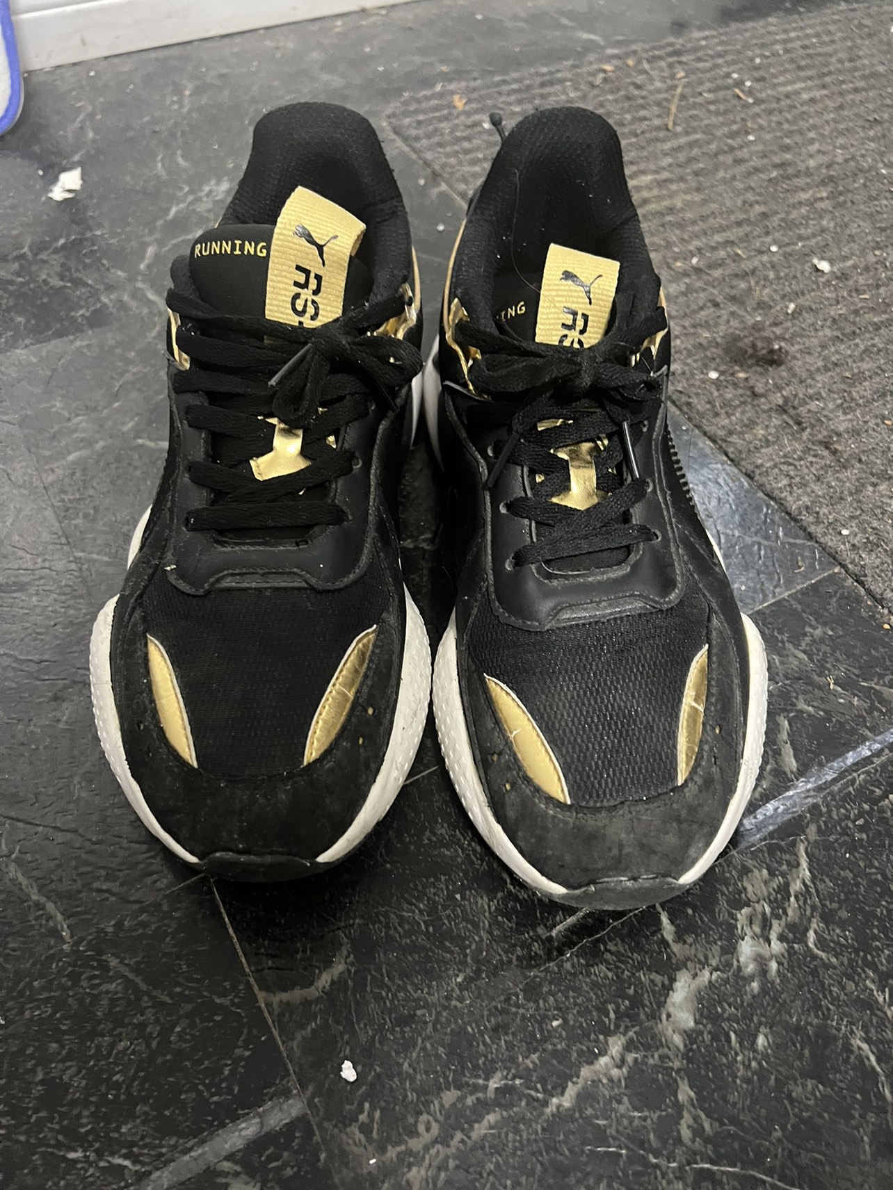 Puma rsx trophy size 10.5 men
