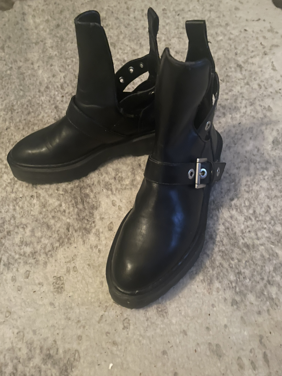 Trendy Booties image indicator(3)