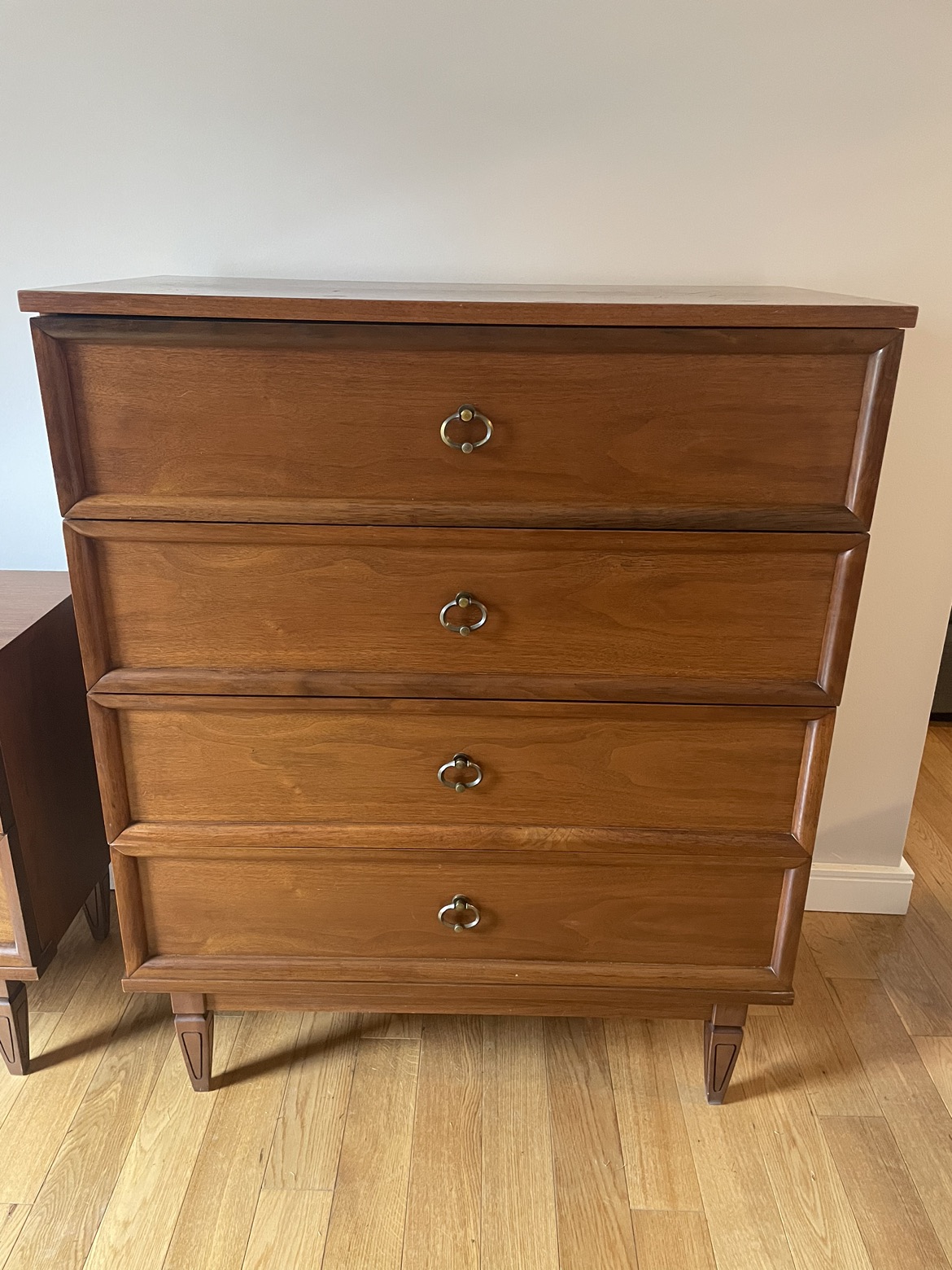 Mid Century dresser & nightstand - photo 4
