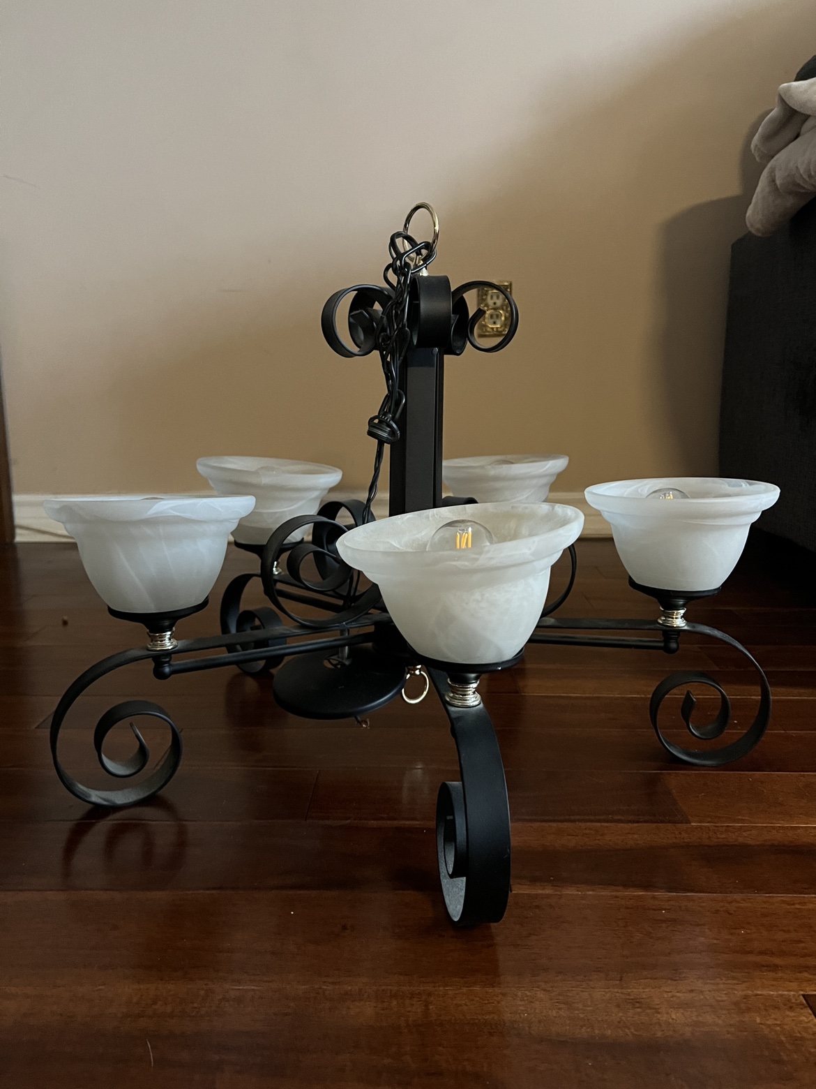 Black Metal Chandelier thumbnail