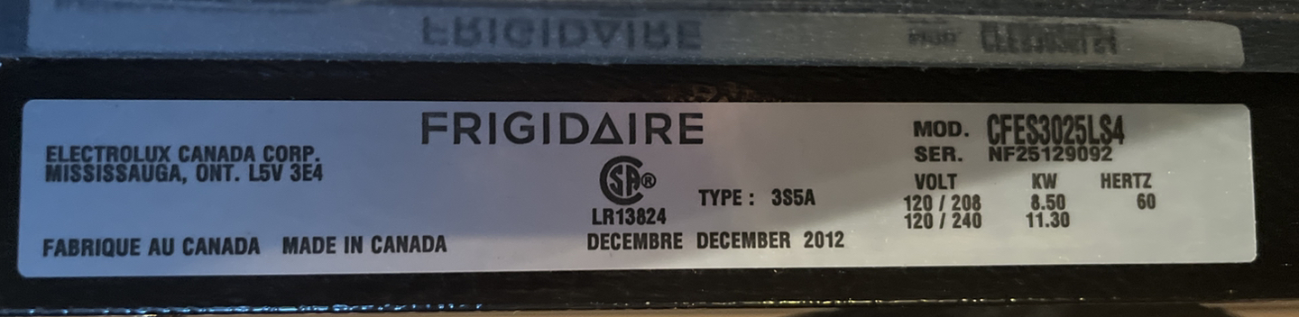 Frigidaire Stove - photo 2