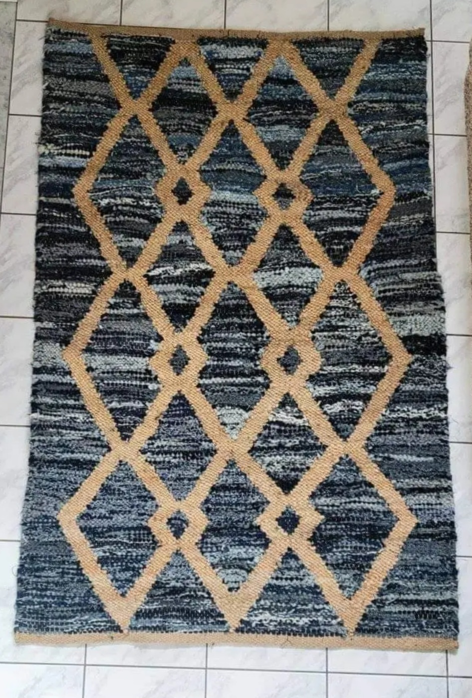 Blue/Beige Knotted Rug - photo 2