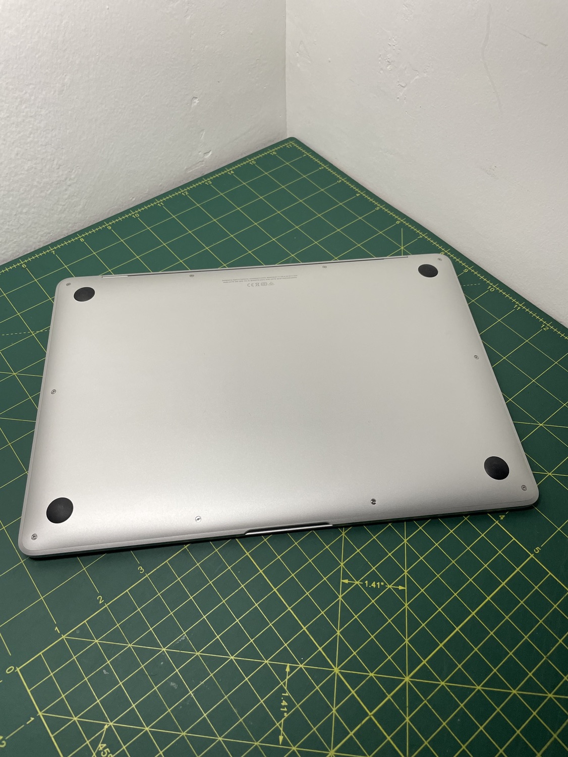 MacBook Air 2020 13" image indicator(5)