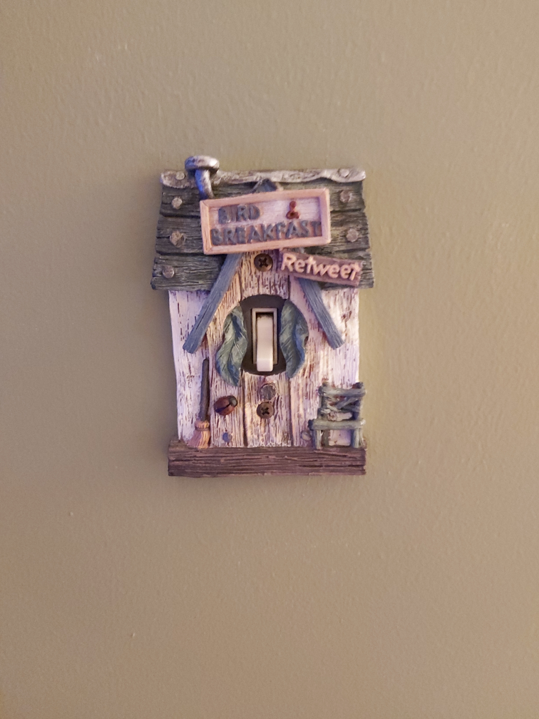 3 Vintage light switch covers image indicator(3)