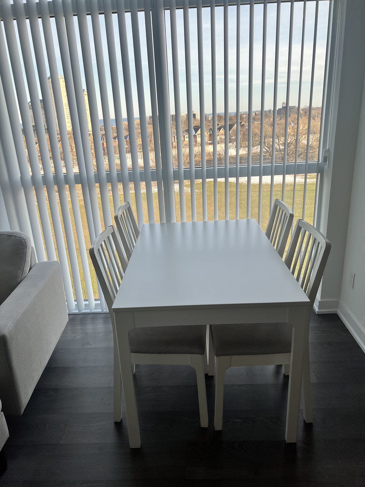 Dining table and chairs - photo 2