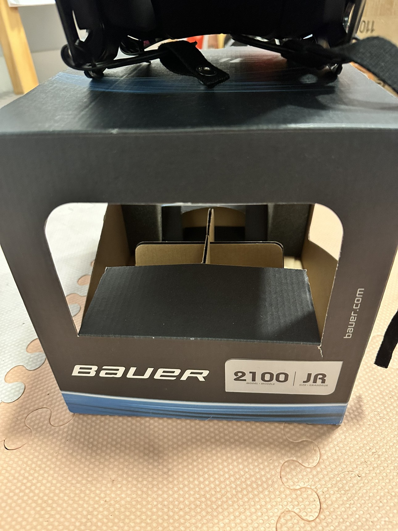 Bauer 2100 Junior Hockey Helmet image indicator(3)