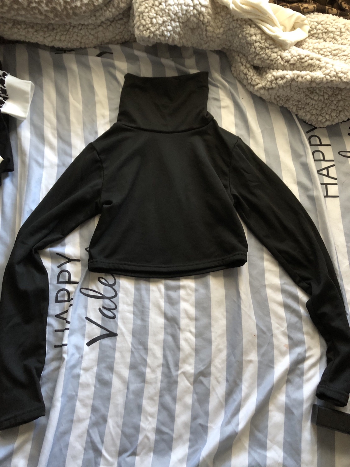 M size crop turtle neck thumbnail