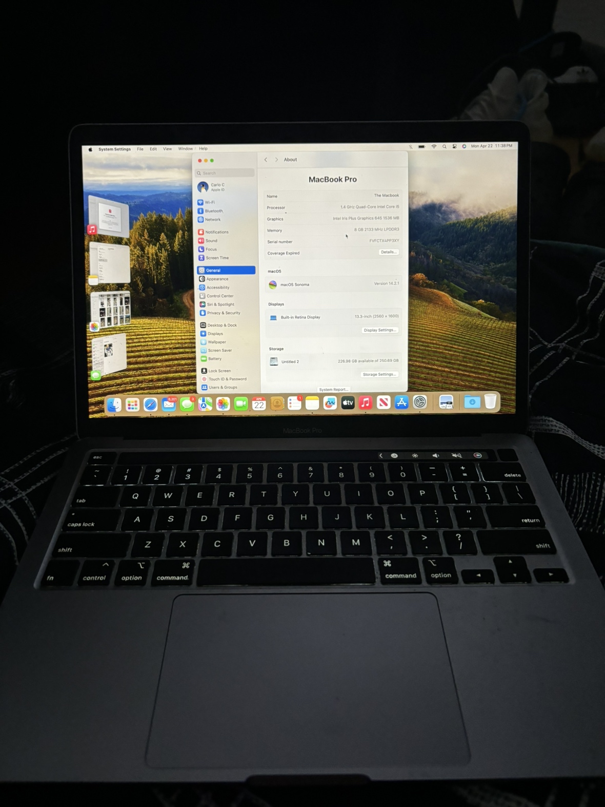 MacBook Pro 13” 256GB (2020) - photo 4