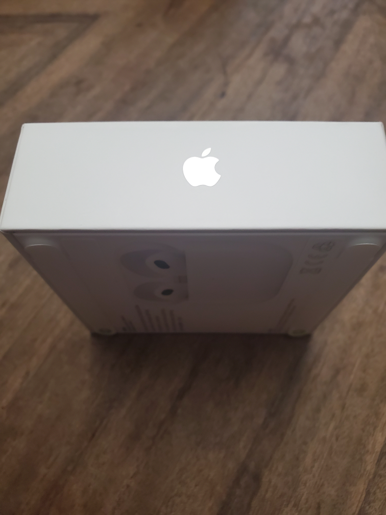 Airpods 3rd Gen w/ Lightning Charging Case (sealed, unused) - photo 4