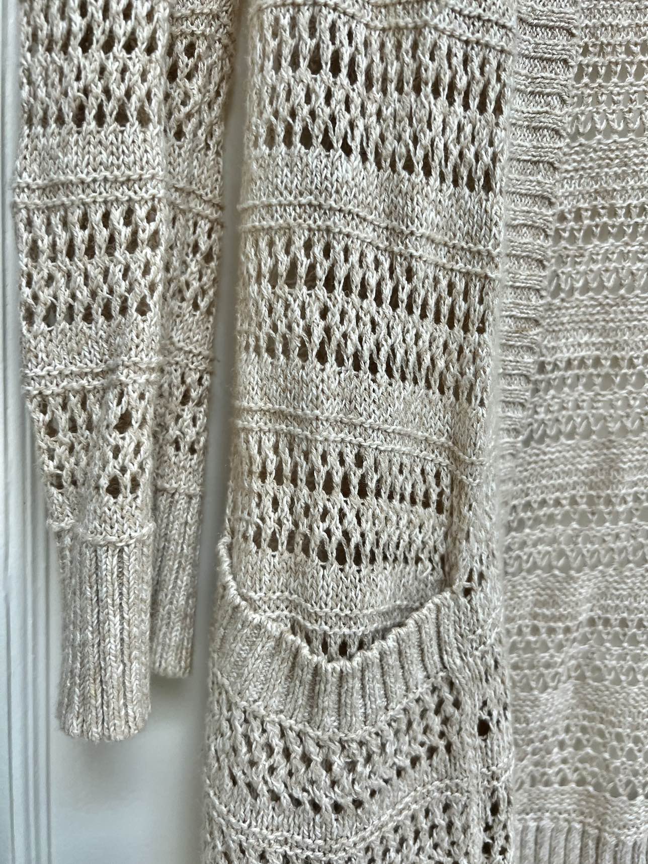 Boho long sleeved linen and cotton knitted cardigan with hood - photo 4