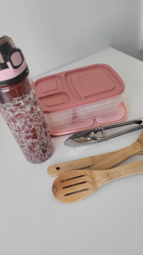 Free assorted items - photo 4