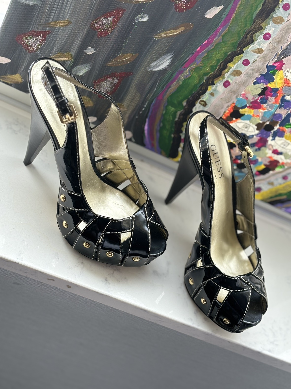 Peep toe hells