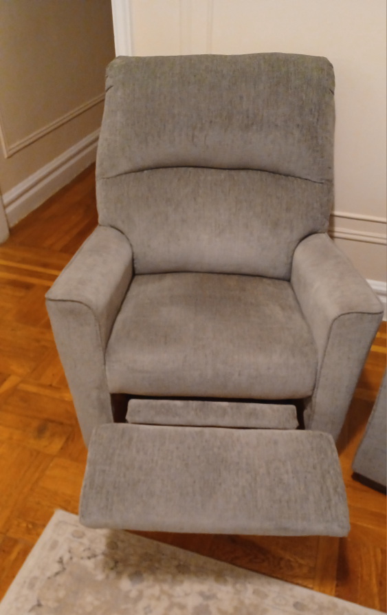 Ashley Sofa Rocker Recliner - photo 2