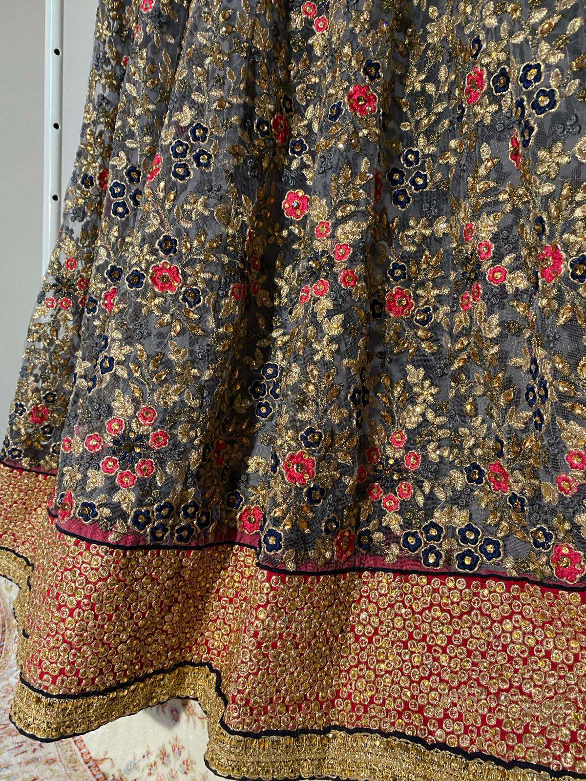 Long embroidery Pakistani Indian dress
