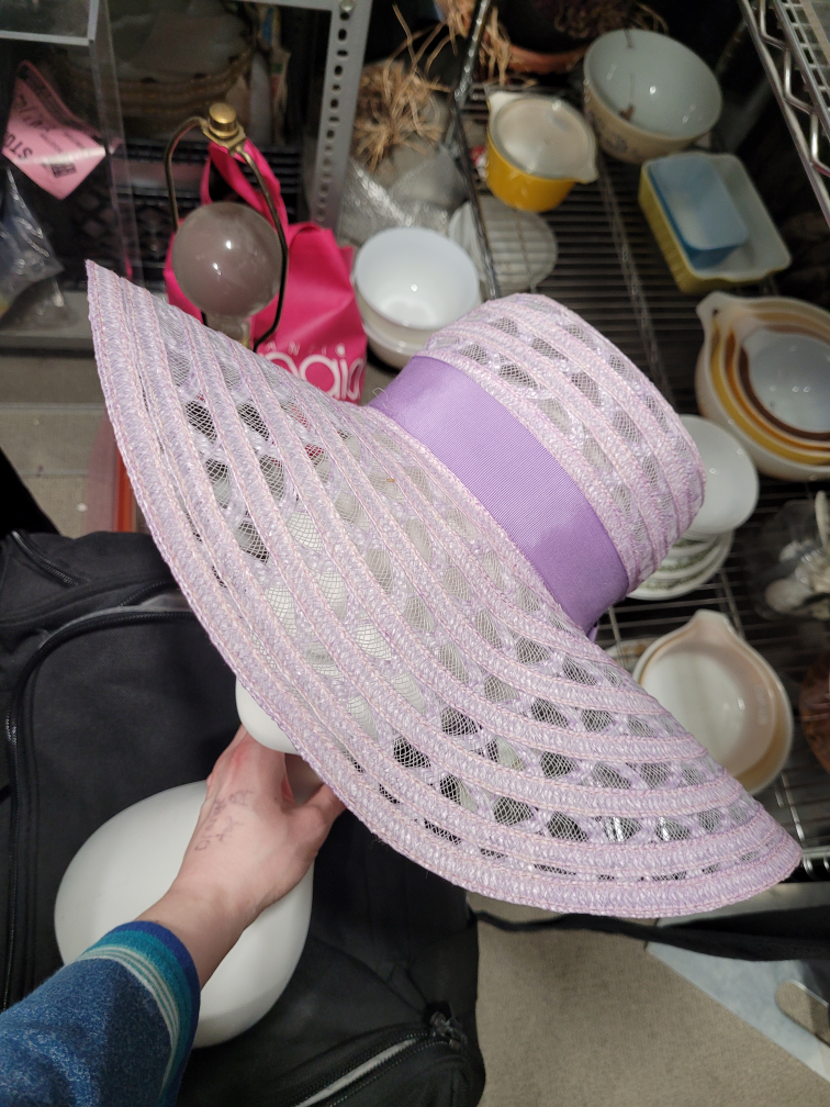 big antique purple hat image indicator(3)