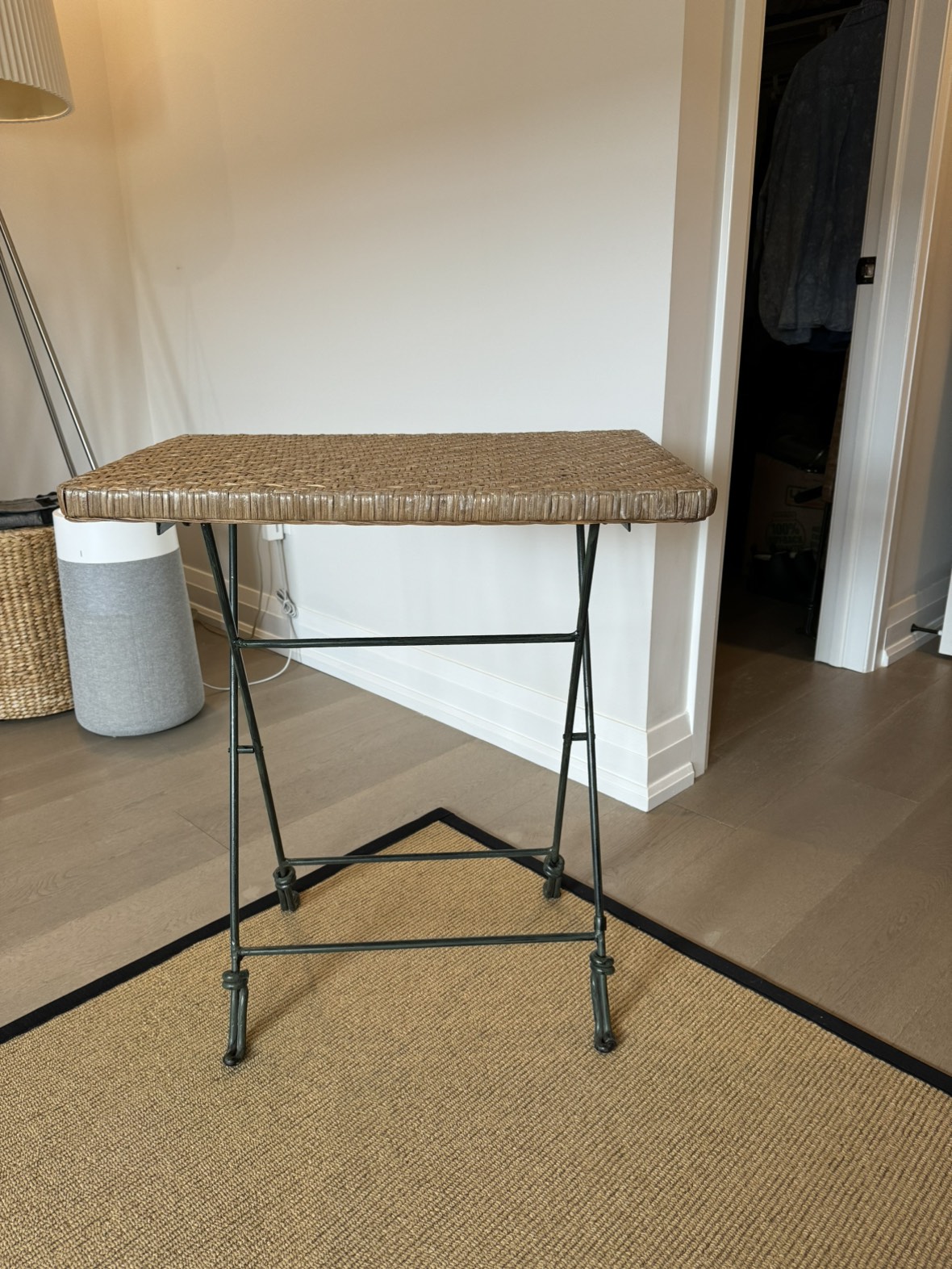 Folding TV/Side Tables x 2 - photo 2