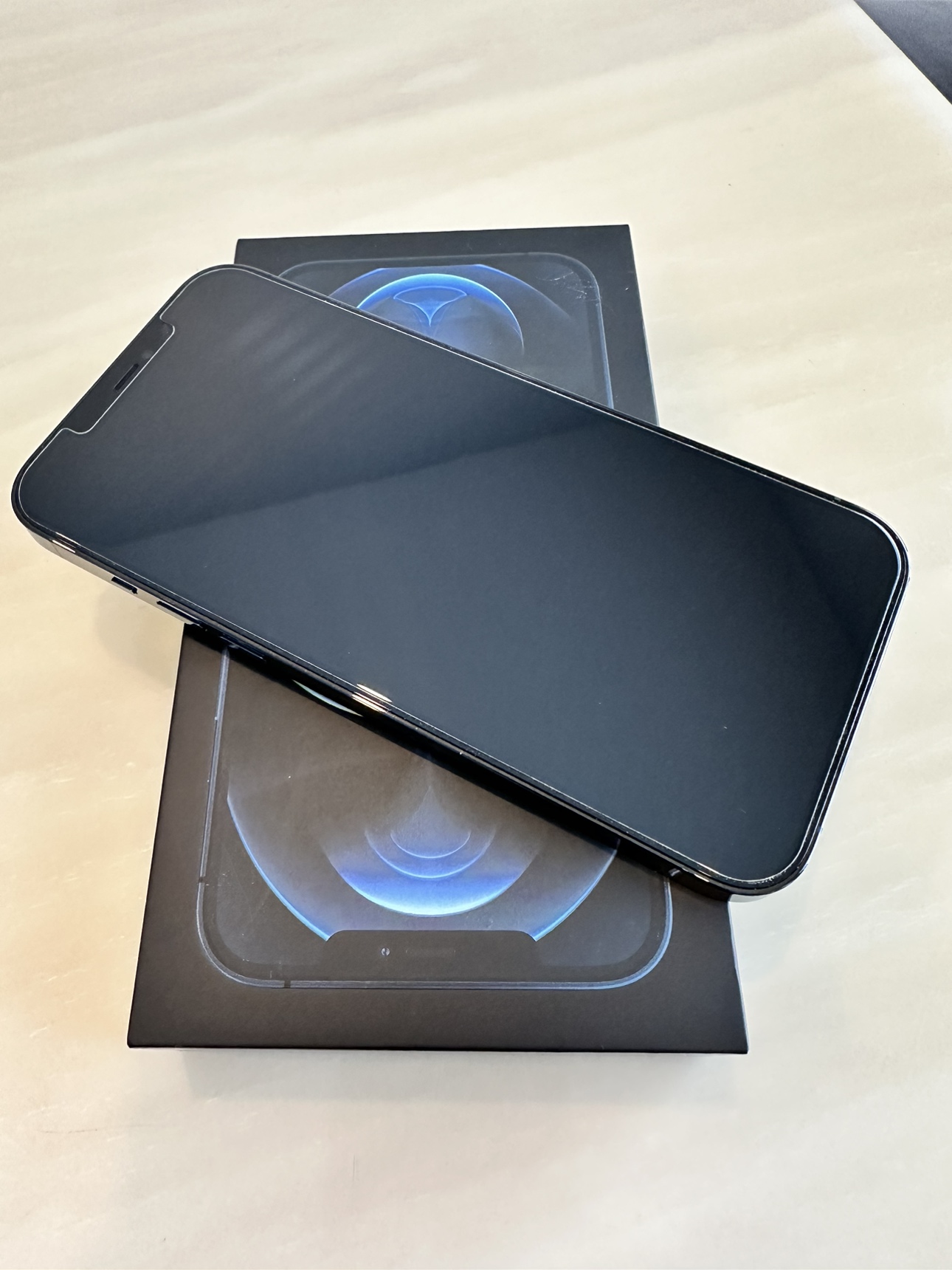 Iphone 12 Pro Max 128 GB image indicator(2)