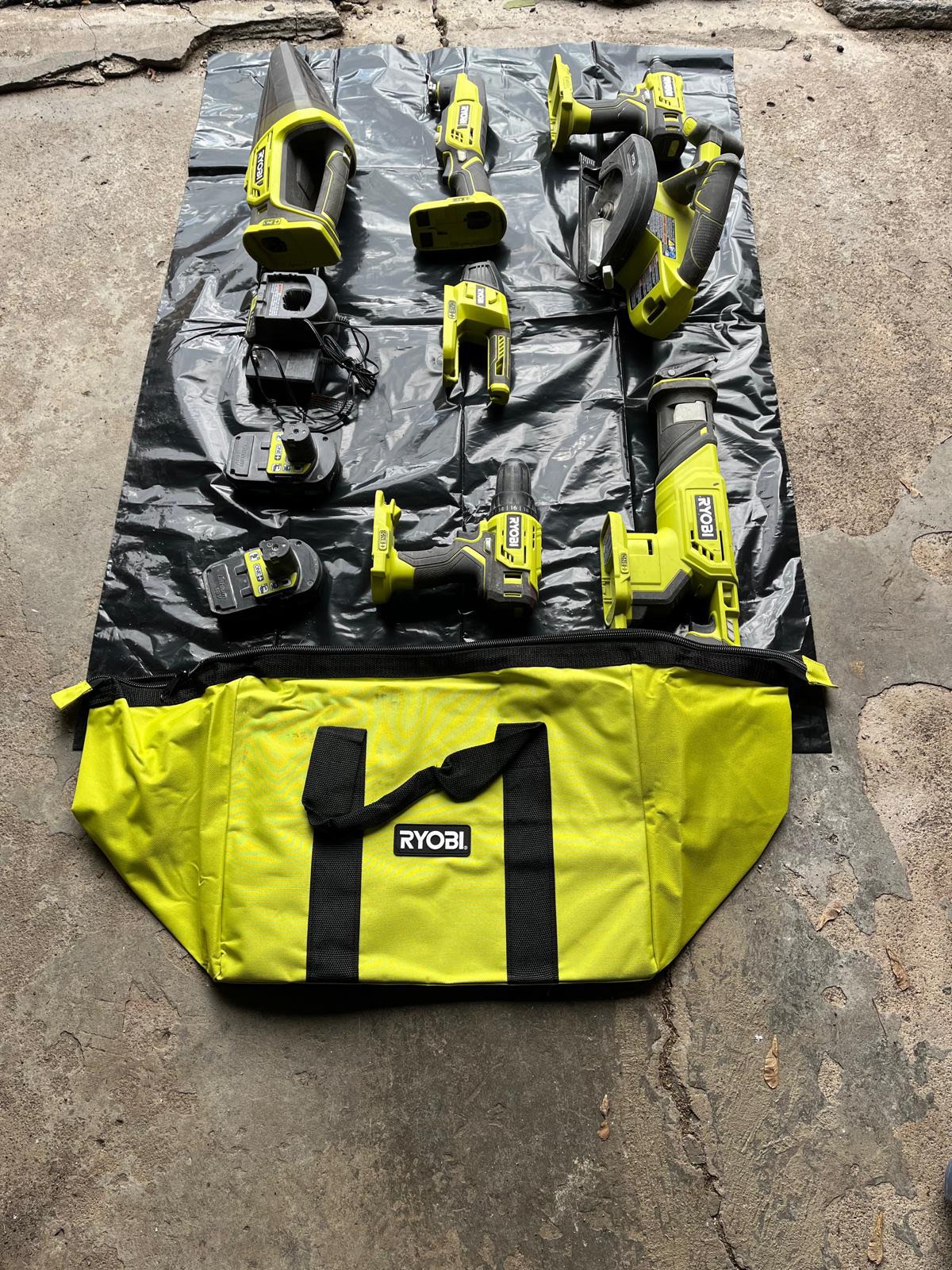 Ryobi combo tool set thumbnail