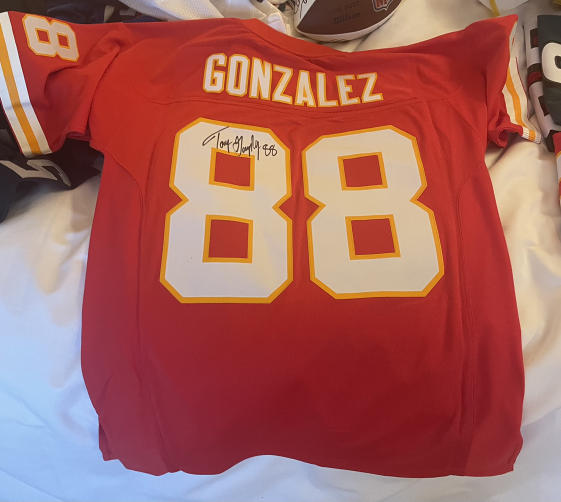 Tony Gonzalez Signed Jersey