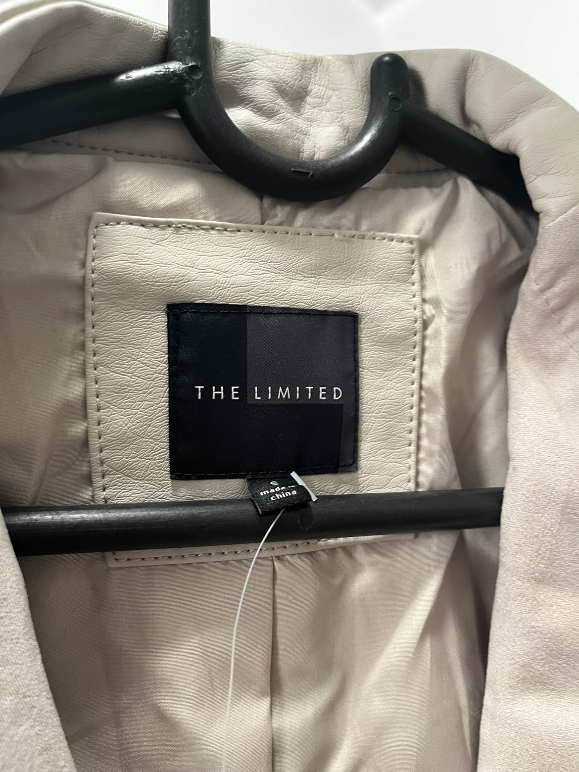 BNWT THE LIMITED JACKET image indicator(5)