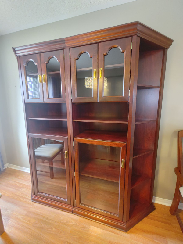 NEED GONE - 4 piece dining cabinet wall unit thumbnail
