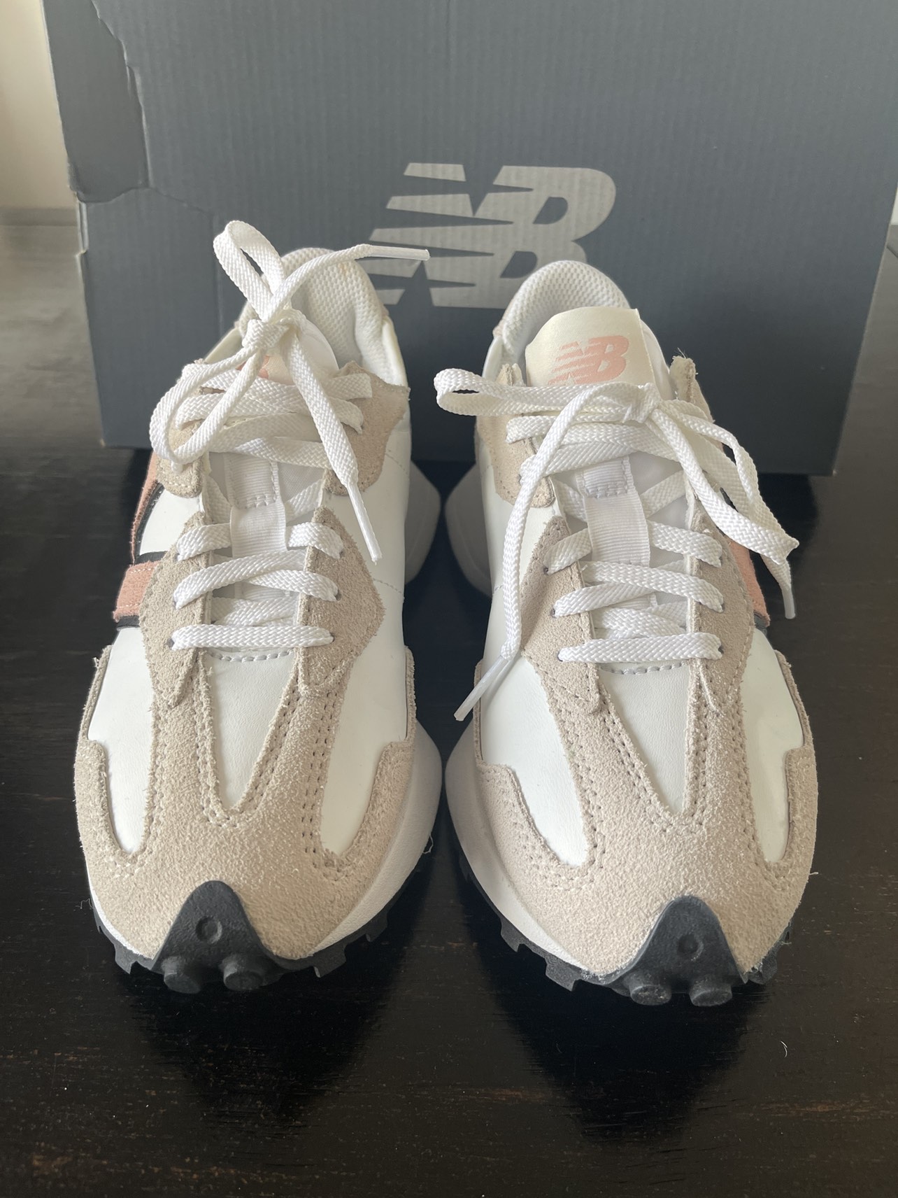 New Balance image indicator(2)