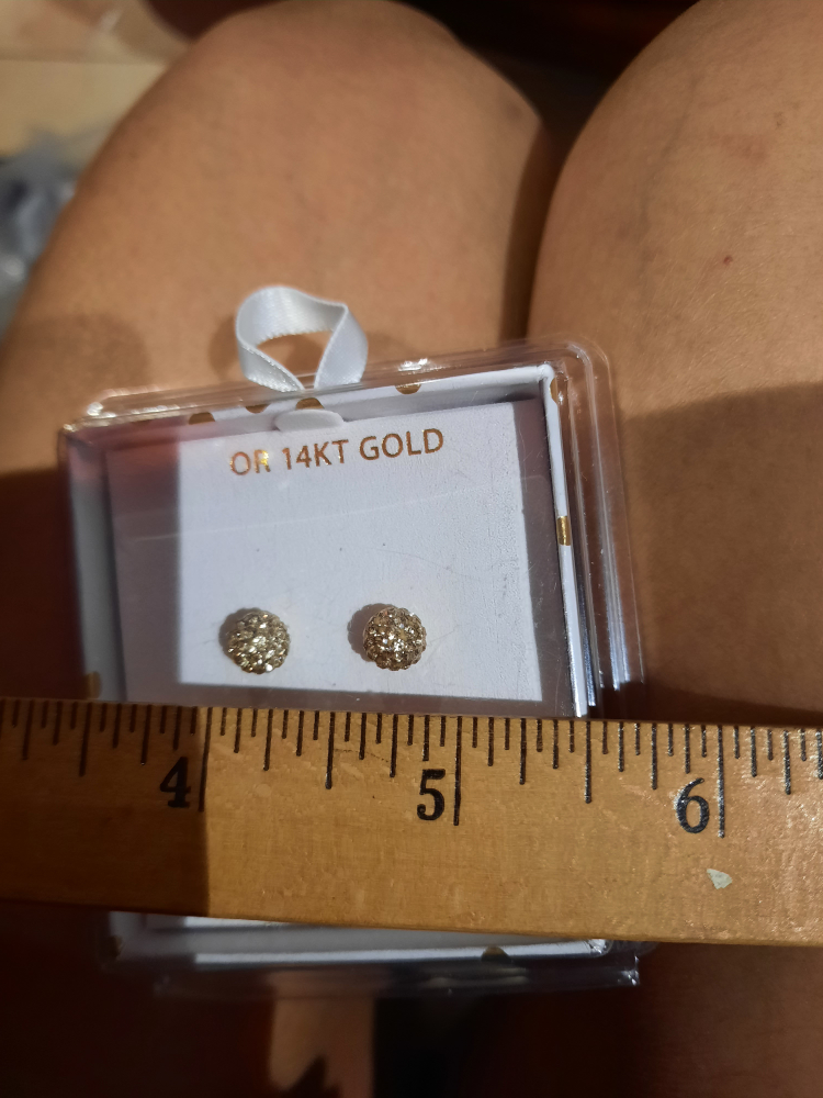 Solid 14k Yellow Gold cluster ball CZ earrings image indicator(2)