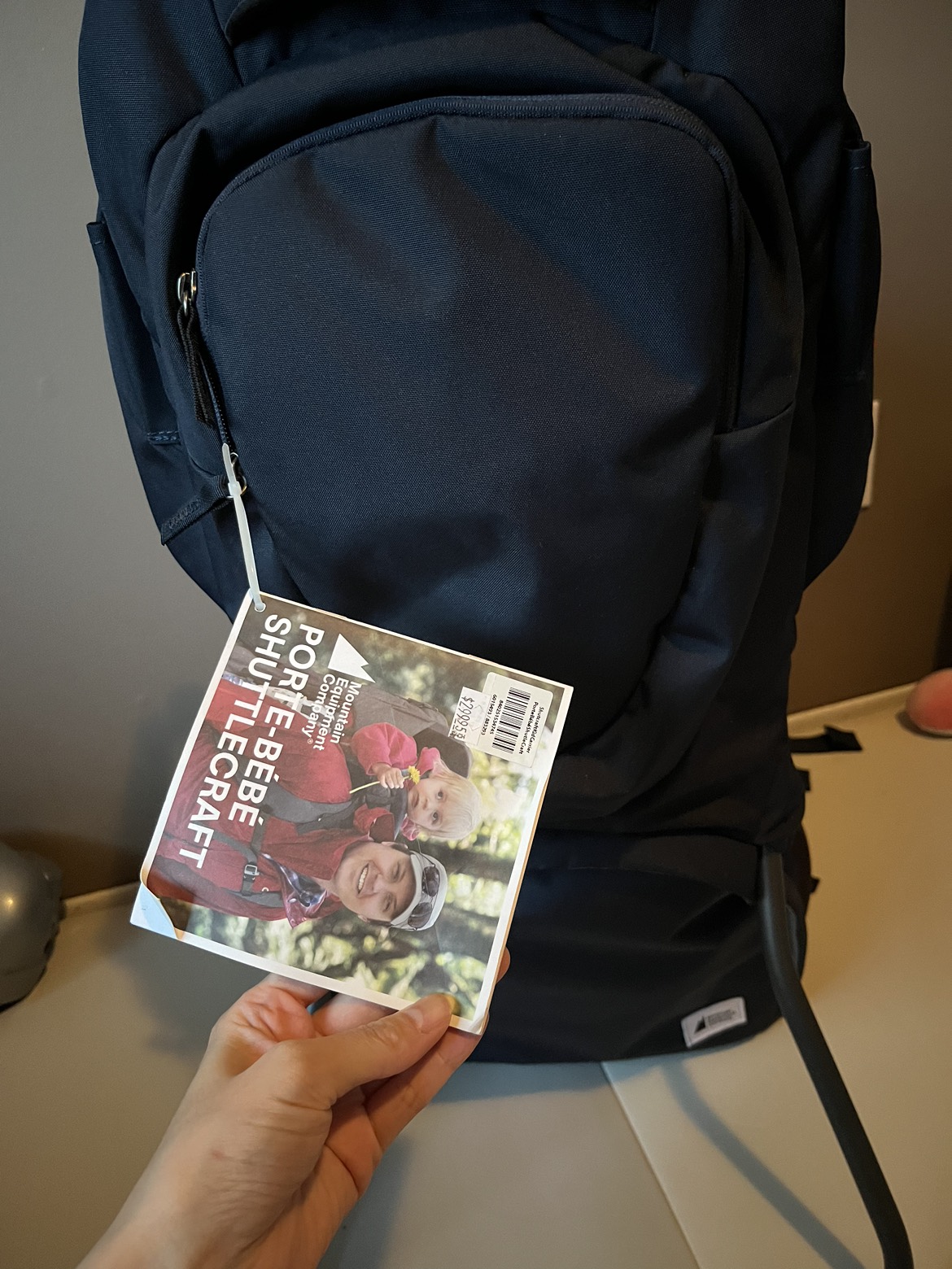 Baby hiking backpack (never used) - photo 2