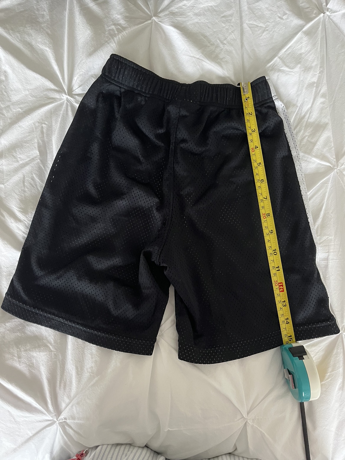 Under Armour Kid shorts - photo 2