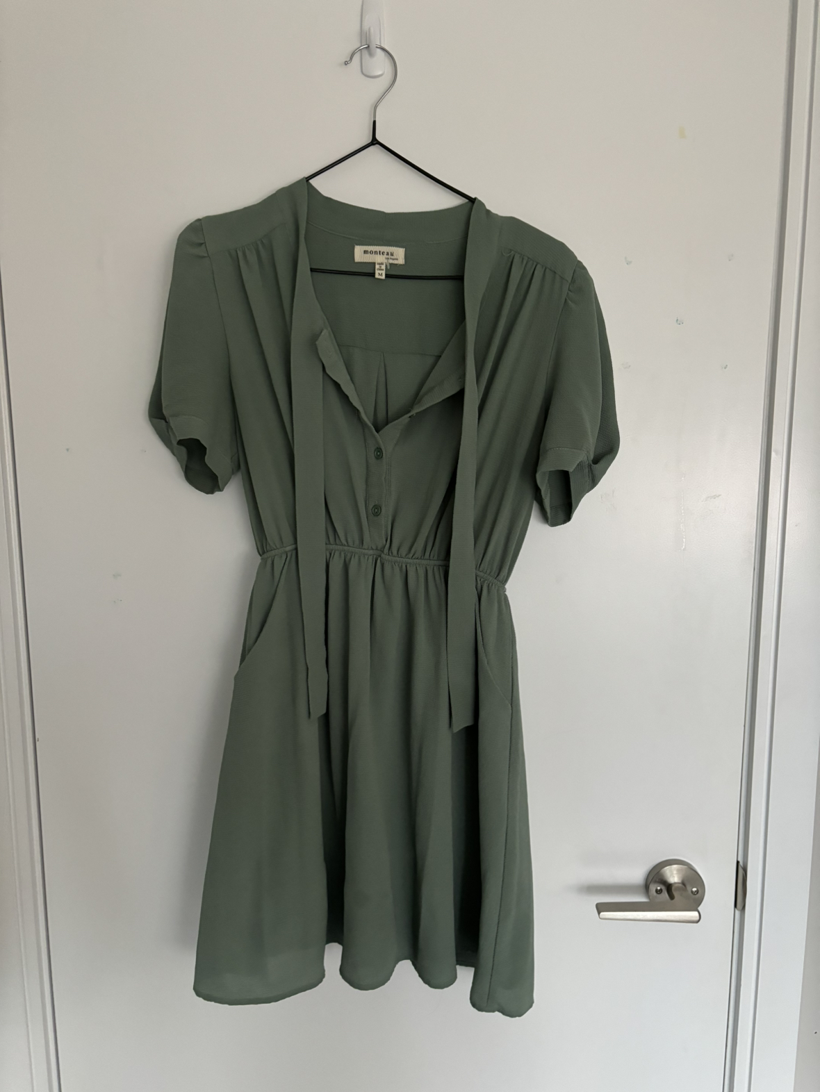 Last day: today | Jade dress thumbnail