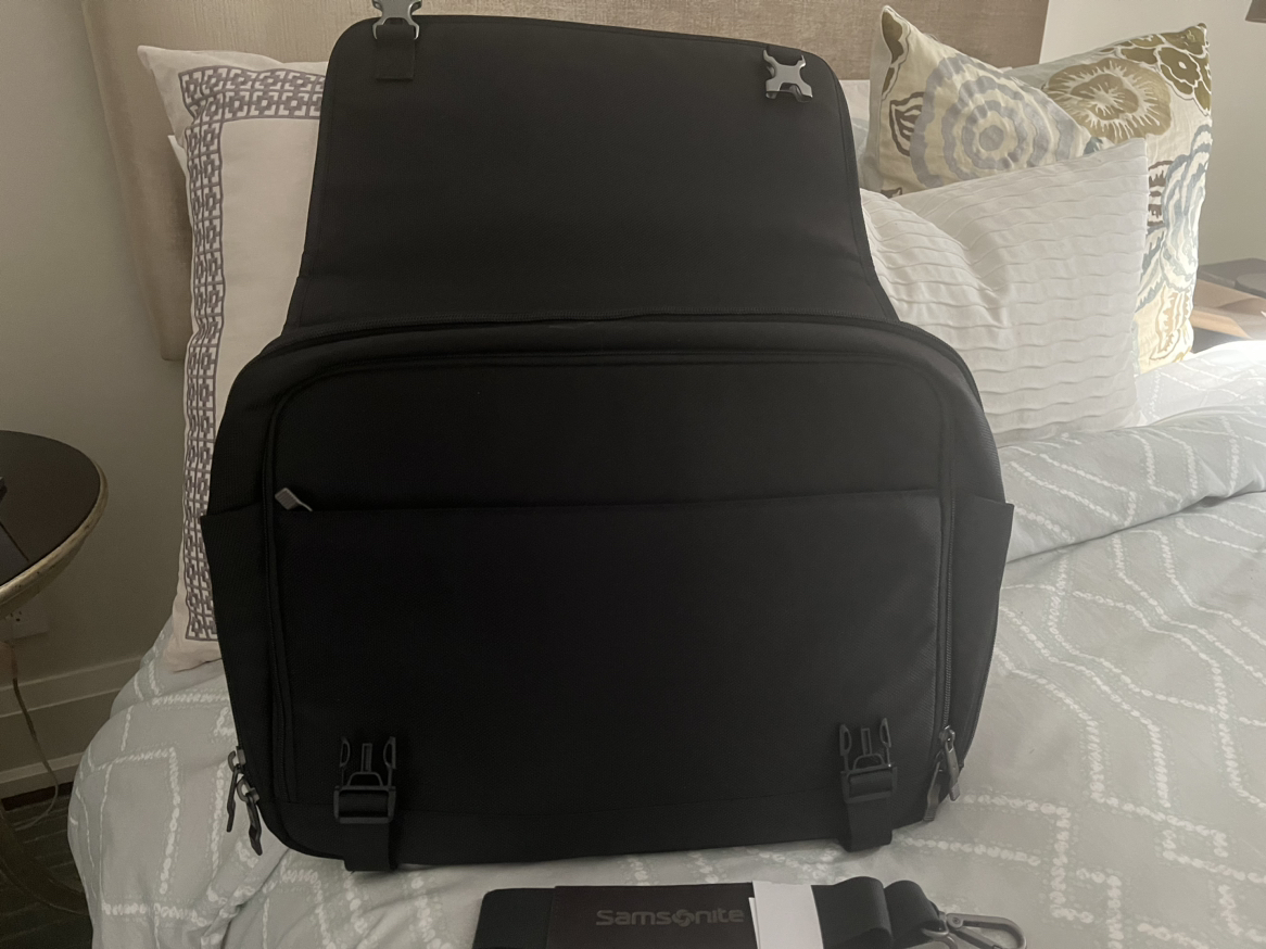 Samsonite briefcase NEW image indicator(3)