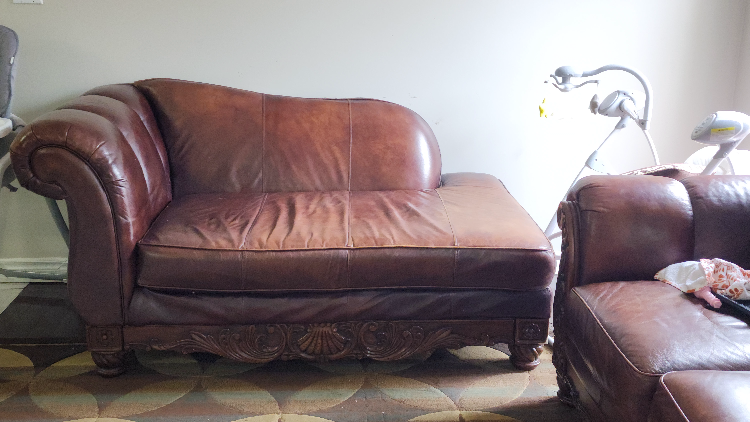 3 piece leather sofa set for sale - photo 3