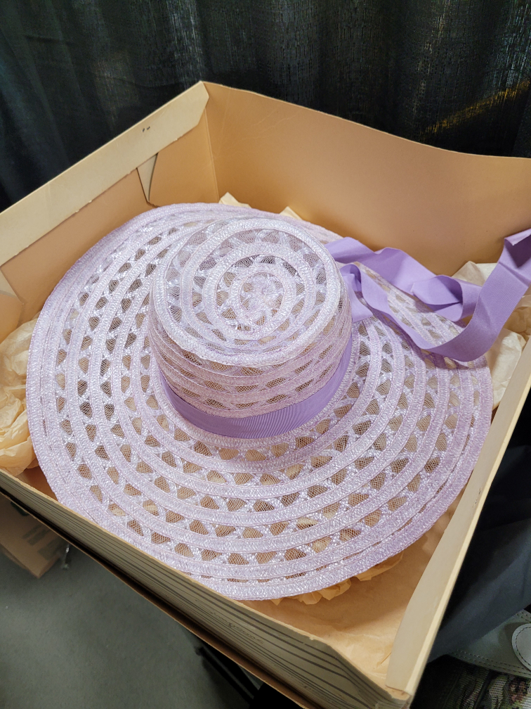 big antique purple hat image indicator(4)