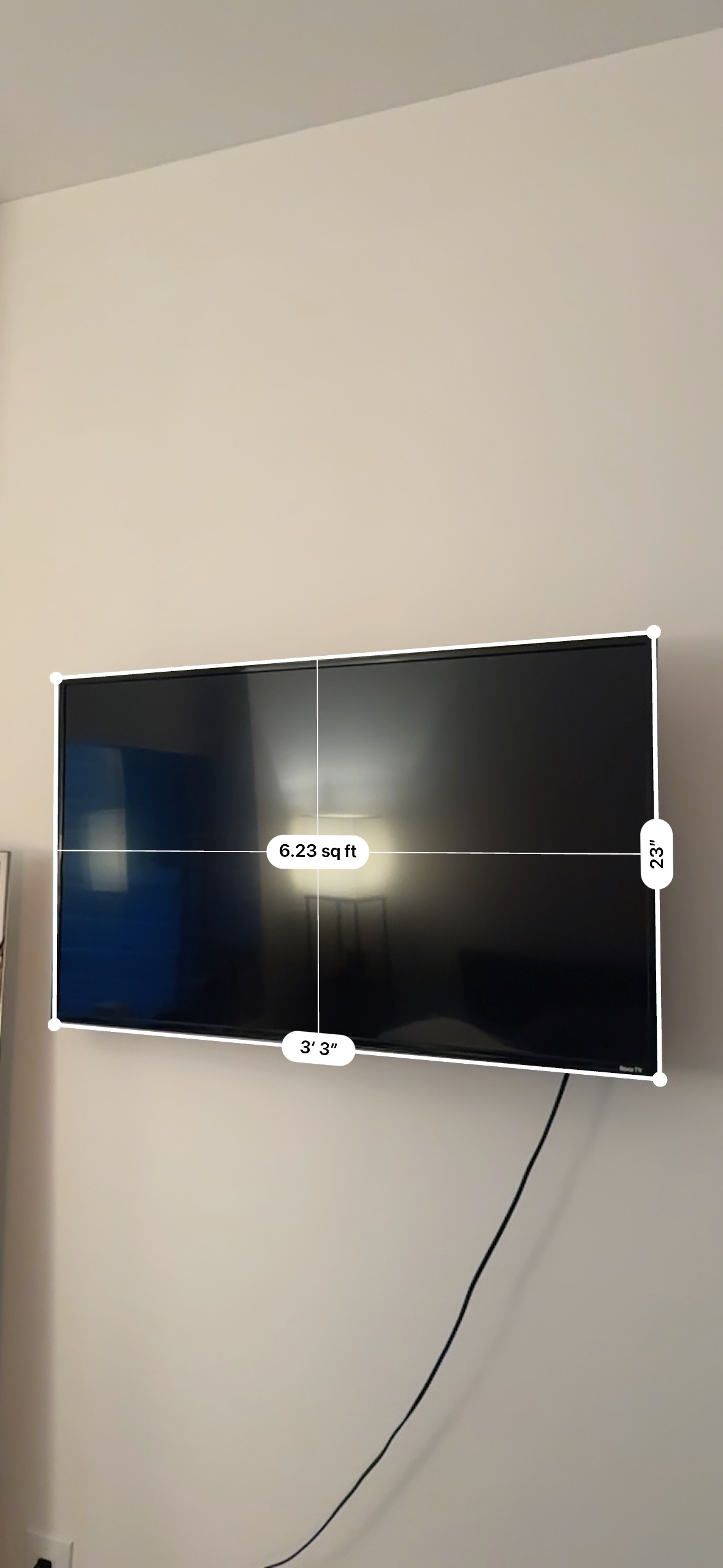 Roku TCL TV 22x38