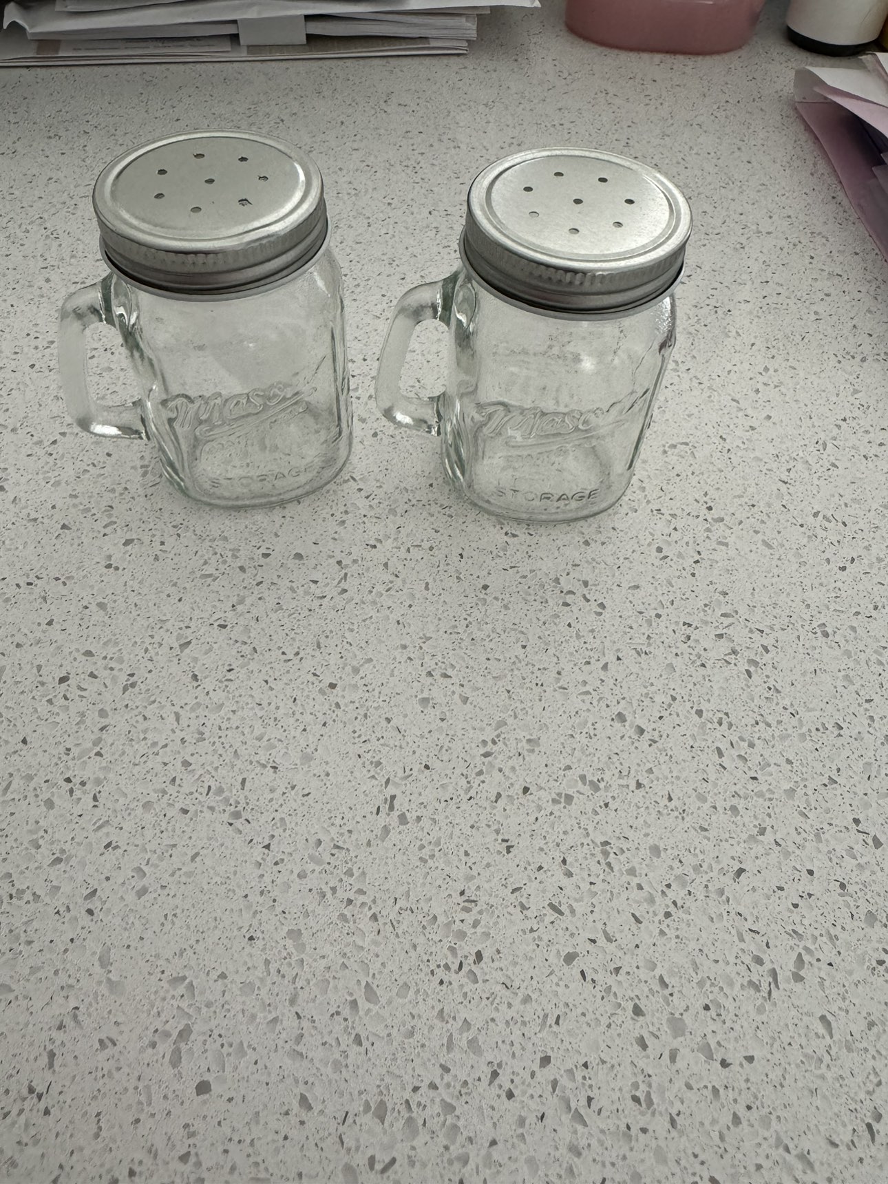 Mason jar - Salt and Pepper shakers thumbnail