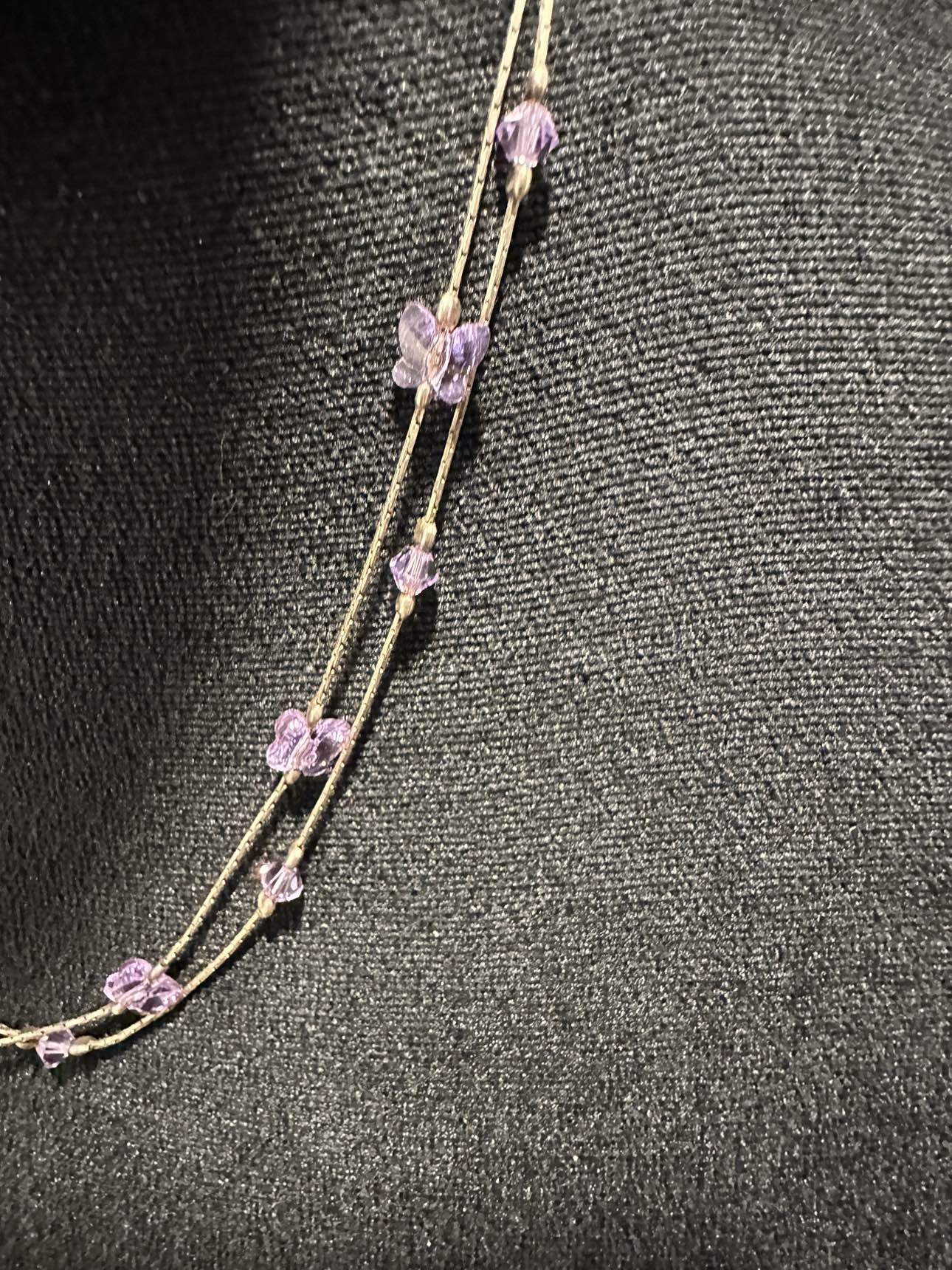 Silver necklace image indicator(2)