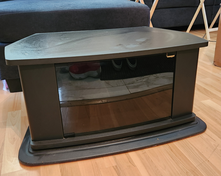 Toshiba TV Stand
