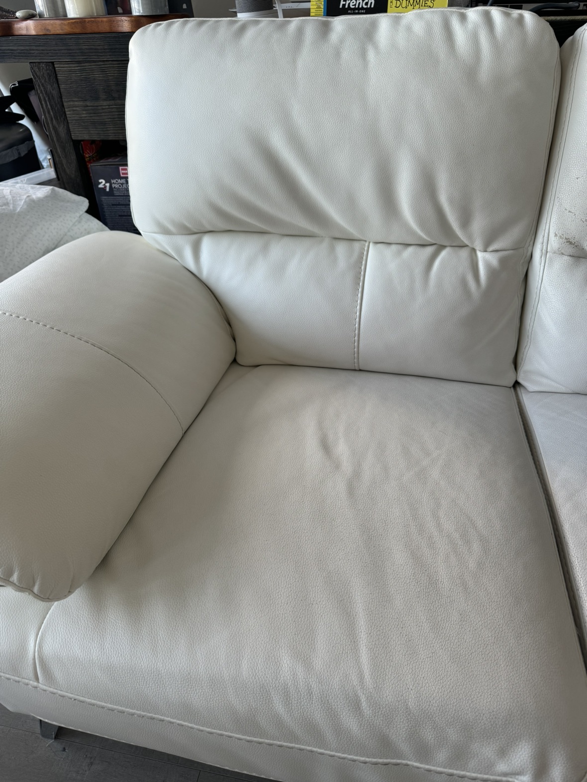 Olivia White Leather-look Loveseat - photo 3