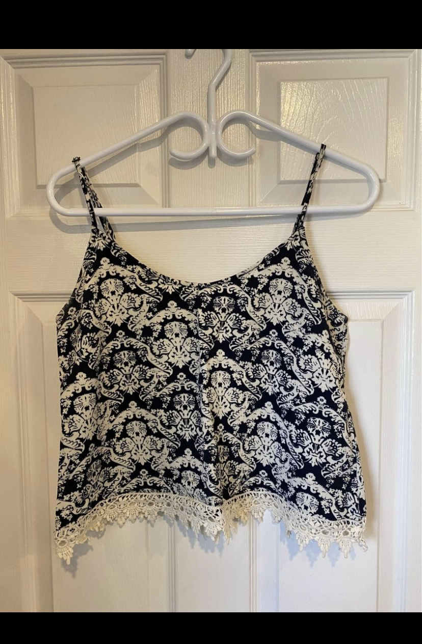 Women’s Patterned Tank Top thumbnail