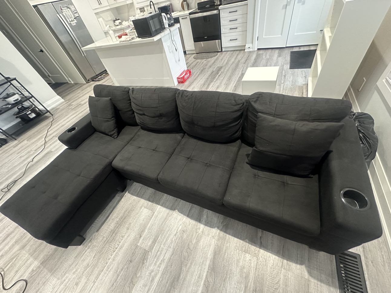 L-Shaped Sofa (Black)