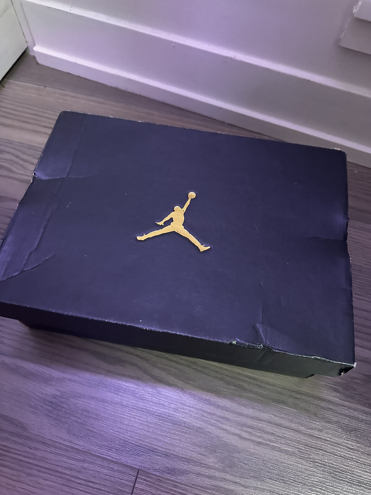 AIR JORDAN 11 CONCORD image indicator(2)