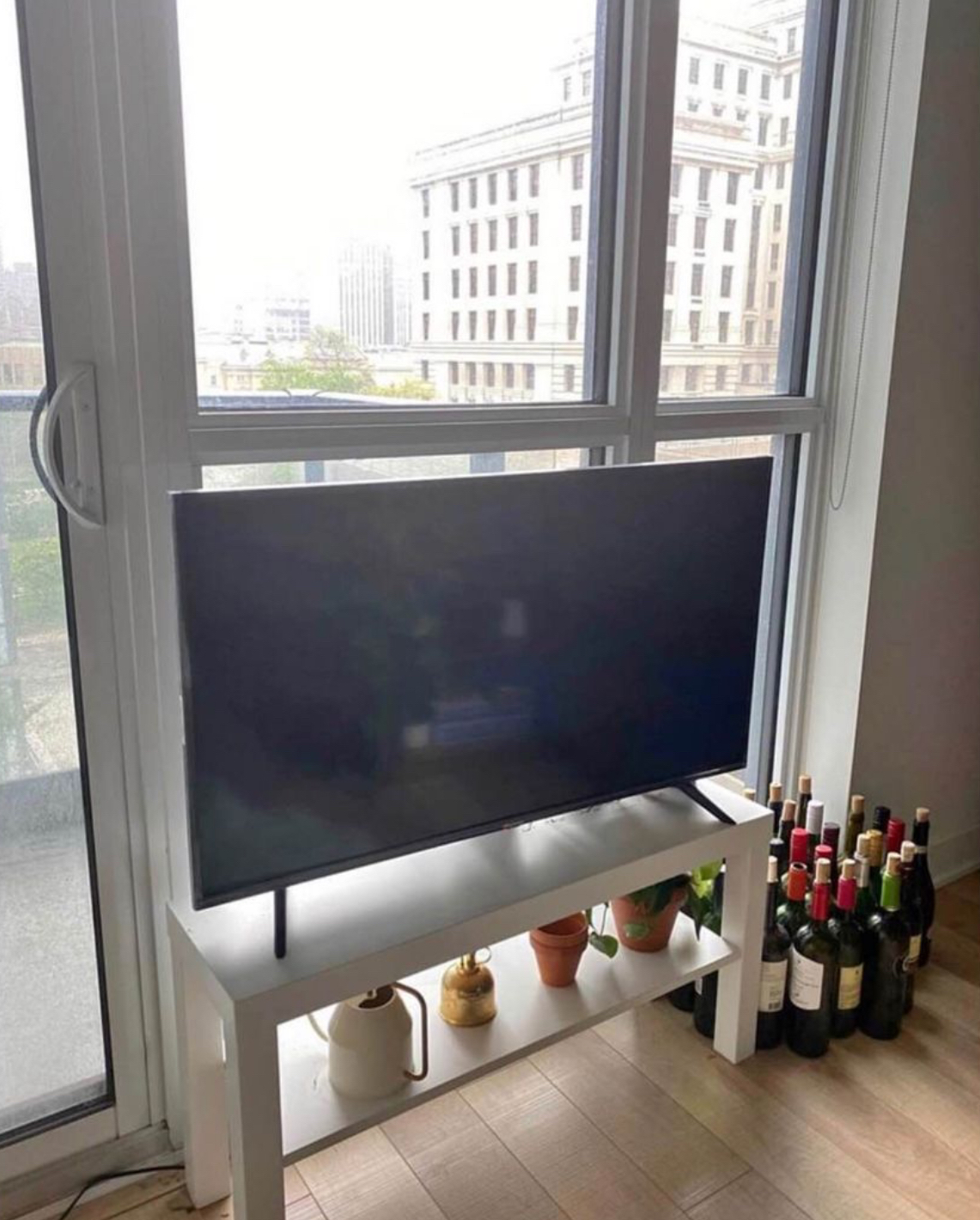 50” LG Smart Tv