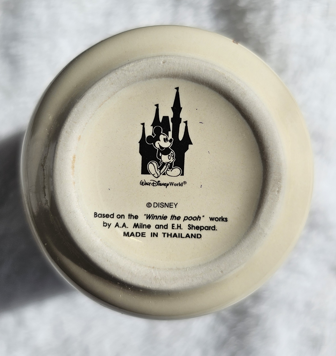 #ThriftyPicks Vintage Winnie the Pooh Ceramic Glass image indicator(5)
