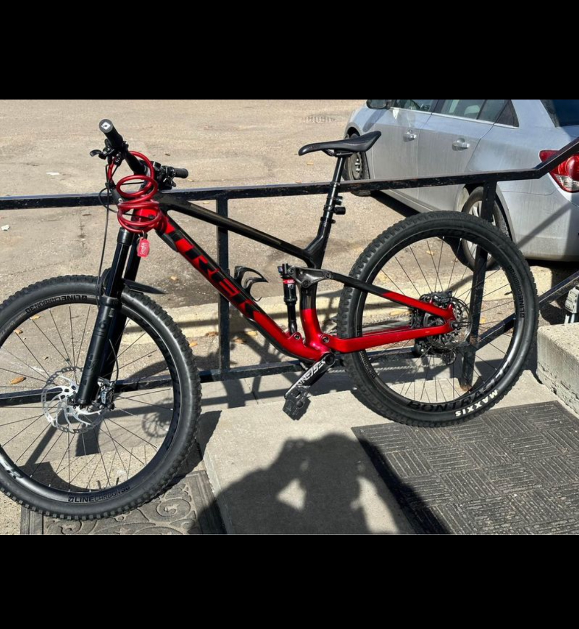 Trek Fuel EX 9.8 XT Gen 5 - photo 2
